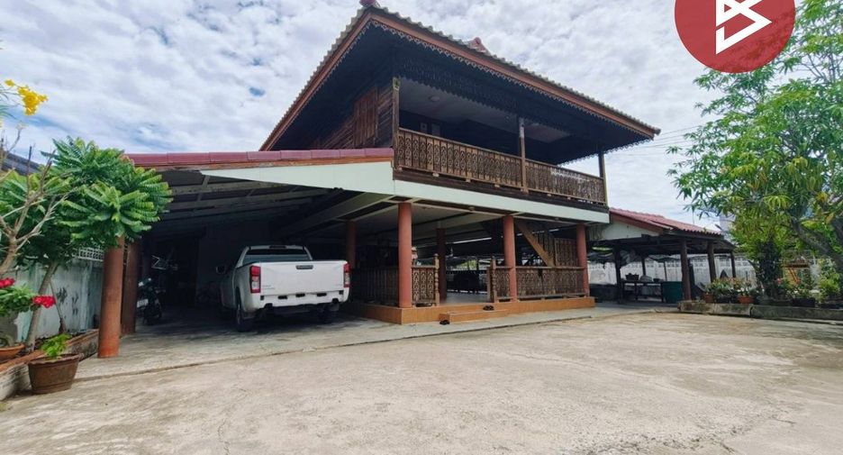 For sale 4 bedrooms house in Bang Pakong, Chachoengsao