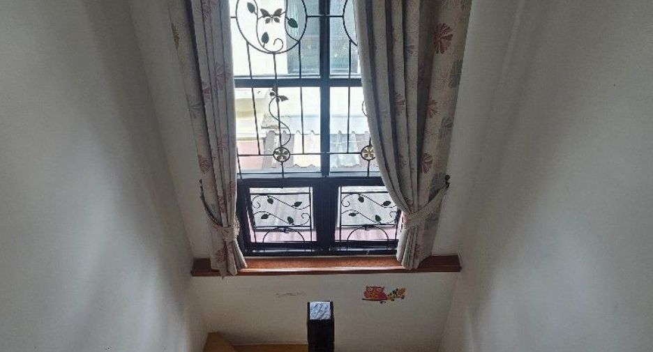 For sale 3 bedrooms house in Mueang Chachoengsao, Chachoengsao