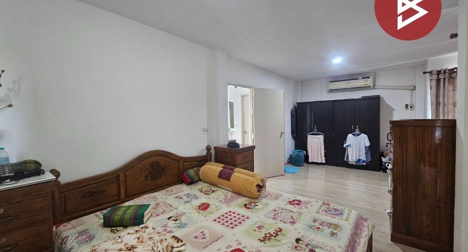 For sale 3 bedrooms house in Mueang Chachoengsao, Chachoengsao
