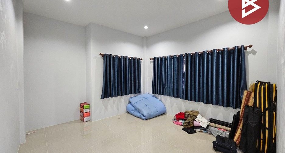 For sale 3 bedrooms house in Phan Thong, Chonburi