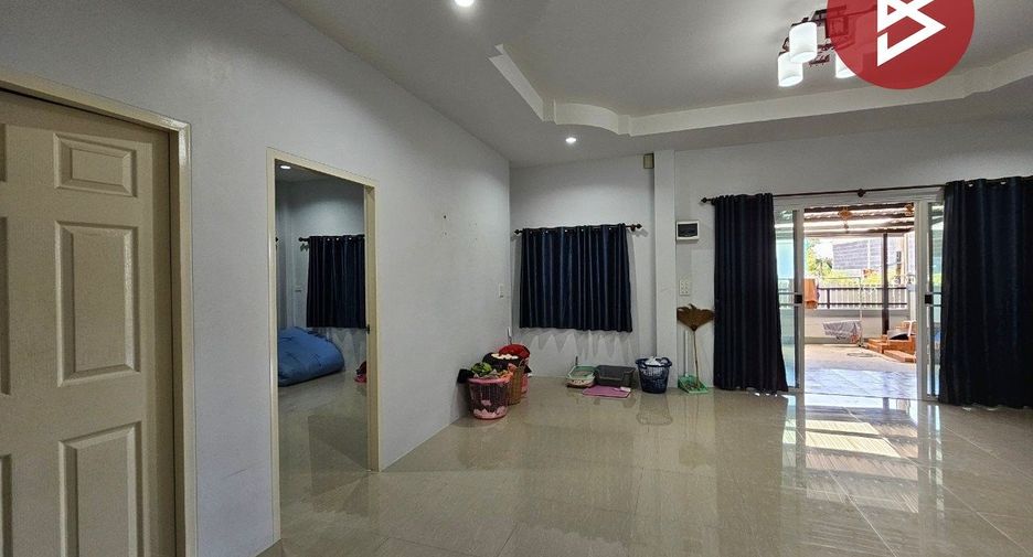 For sale 3 bedrooms house in Phan Thong, Chonburi