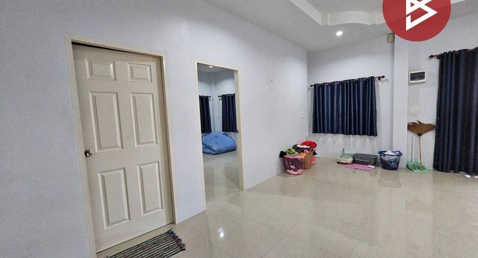 For sale 3 bedrooms house in Phan Thong, Chonburi