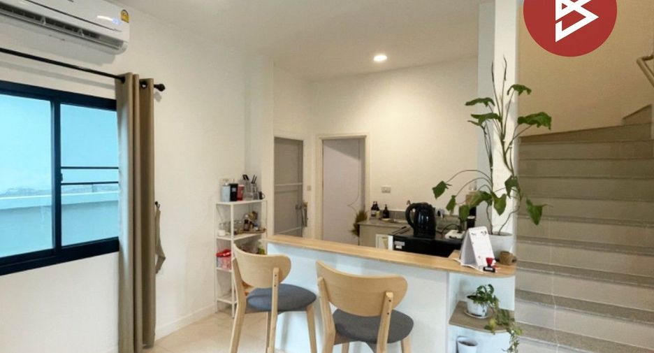 For sale 4 bedrooms house in Bang Pakong, Chachoengsao