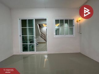 For sale 2 ベッドルーム townhouse in Ban Pho, Chachoengsao