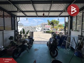 For sale 3 ベッドルーム townhouse in Bang Pakong, Chachoengsao