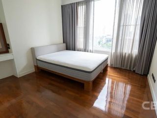 Condo en venta de 4 habitaciones en Watthana, Bangkok