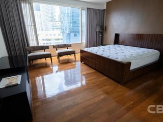 Condo en venta de 4 habitaciones en Watthana, Bangkok