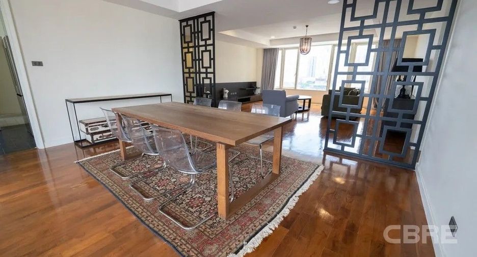 Condo en venta de 4 habitaciones en Watthana, Bangkok