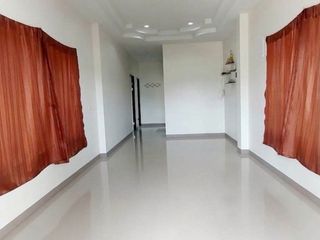 For sale 2 bedrooms house in Phanom Sarakham, Chachoengsao