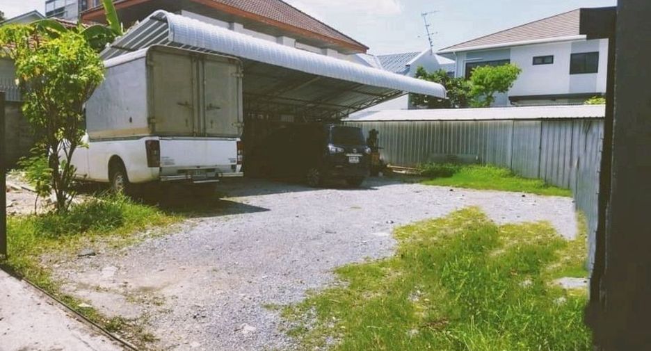 Gewerbefläche zur Miete mit 5 Zimmer in Chatuchak, Bangkok