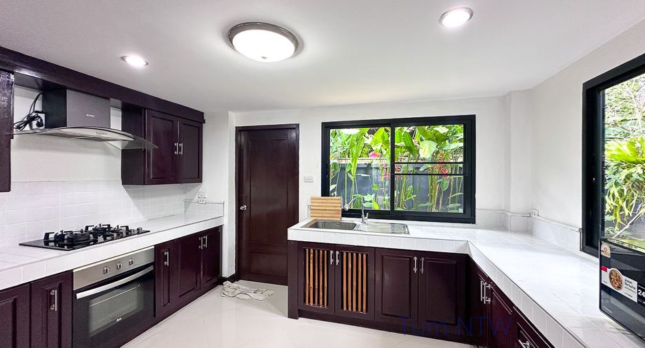 For rent 4 bedrooms house in Hang Dong, Chiang Mai