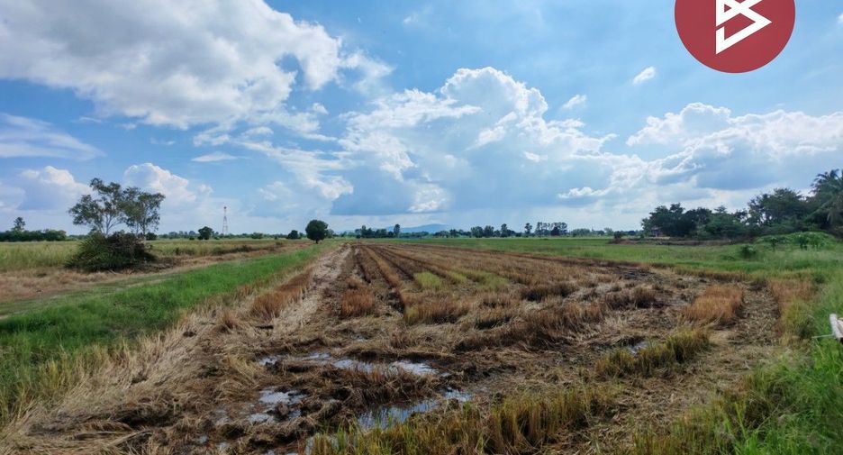 Terreno en venta en Kao Liao, Nakhon Sawan