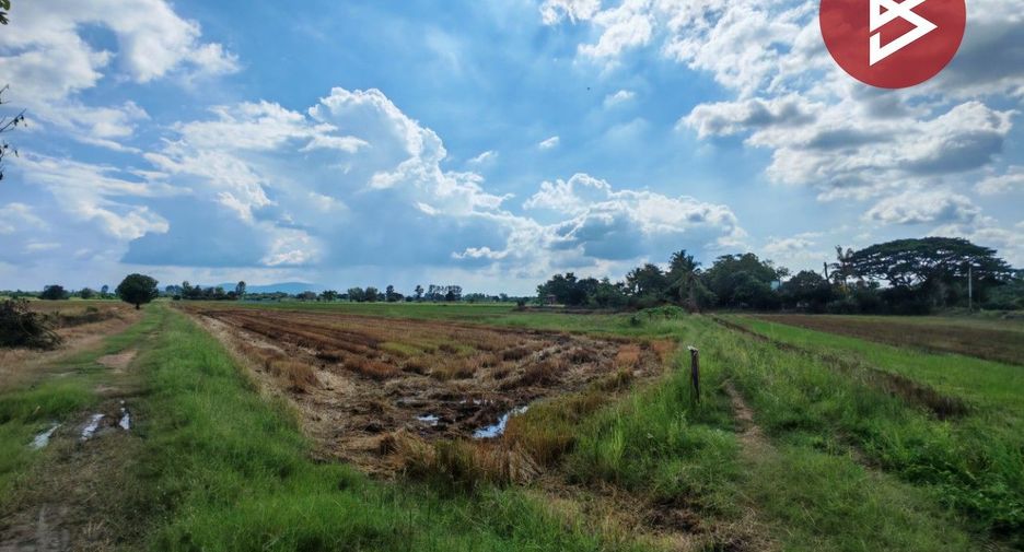 Terreno en venta en Kao Liao, Nakhon Sawan