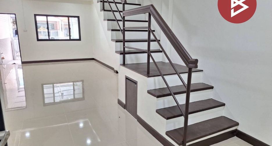 For sale 2 bedrooms townhouse in Lam Luk Ka, Pathum Thani
