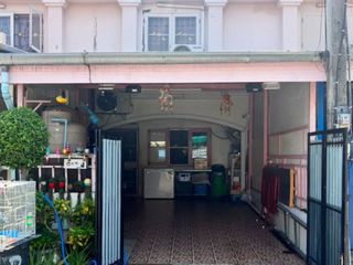 For sale 2 bedrooms townhouse in Lam Luk Ka, Pathum Thani
