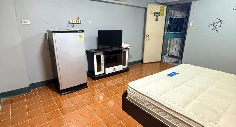 For sale 1 bed condo in Bangkok Noi, Bangkok