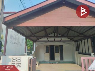 Casa adosada en venta de 3 habitaciones en Mueang Nakhon Pathom, Nakhon Pathom