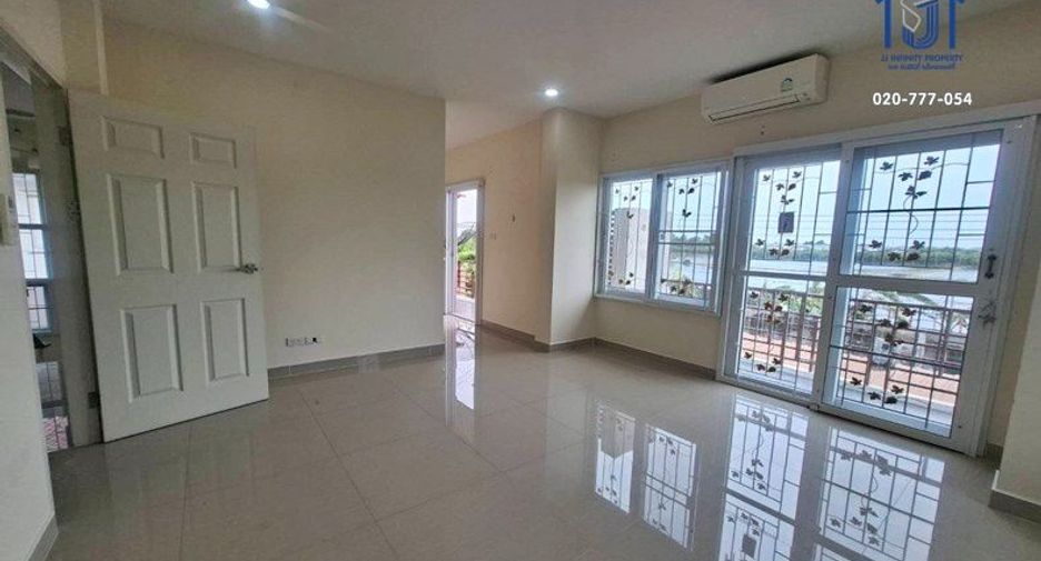 Haus zum Kauf mit 4 Zimmer in Bang Bua Thong, Nonthaburi