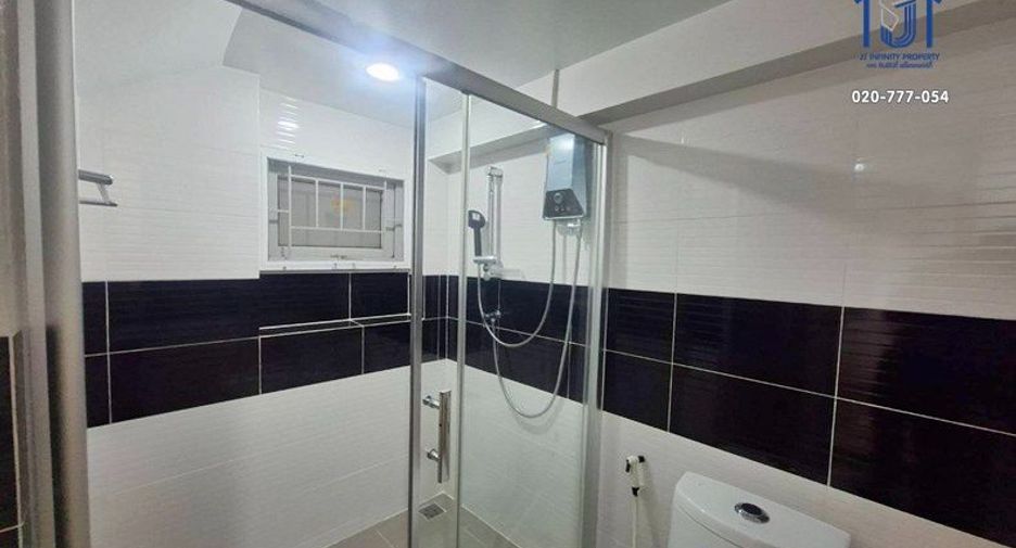 Haus zum Kauf mit 4 Zimmer in Bang Bua Thong, Nonthaburi