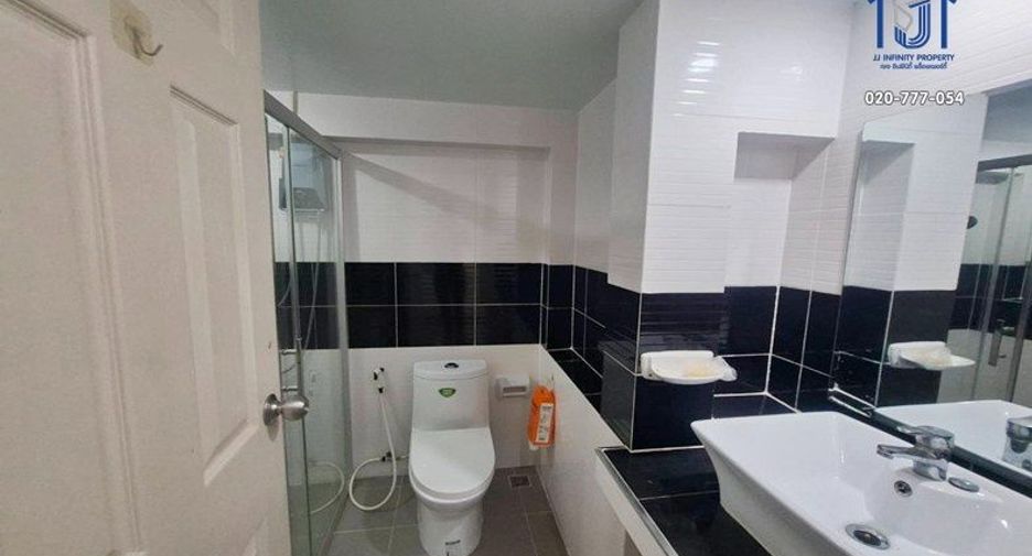 Haus zum Kauf mit 4 Zimmer in Bang Bua Thong, Nonthaburi