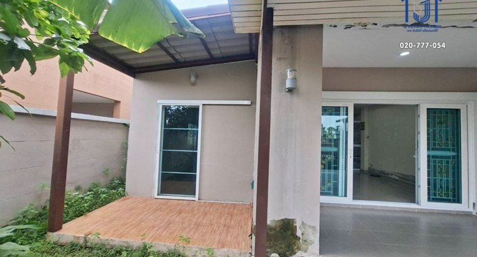 Haus zum Kauf mit 4 Zimmer in Bang Bua Thong, Nonthaburi