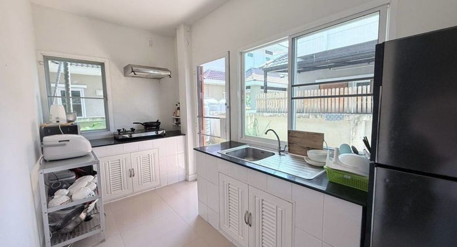 Casa en alquiler de 4 habitaciones en Doi Saket, Chiang Mai