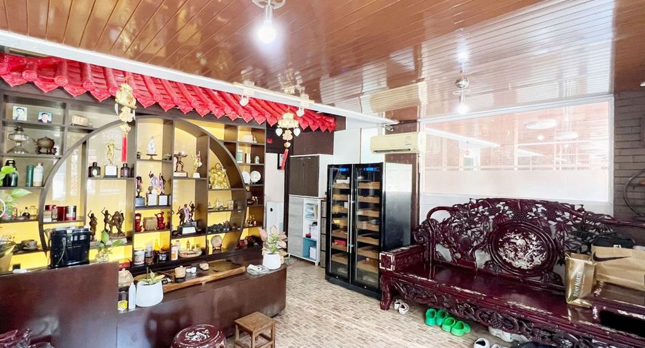 Casa adosada en venta de 5 habitaciones en Yan Nawa, Bangkok