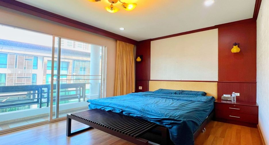 Casa adosada en venta de 5 habitaciones en Yan Nawa, Bangkok