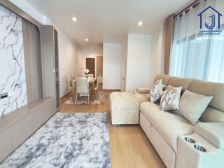 Casa adosada en venta de 3 habitaciones en Don Mueang, Bangkok