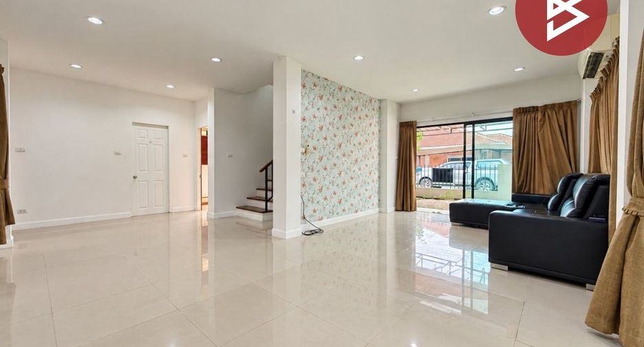 For sale 3 bedrooms house in Mueang Ratchaburi, Ratchaburi