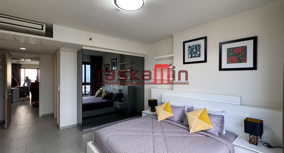 For rent 2 bedrooms condo in Bang Lamung, Chonburi