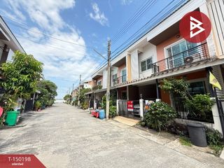 Casa adosada en venta de 4 habitaciones en Mueang Samut Sakhon, Samut Sakhon