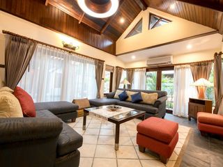 For rent 3 bedrooms villa in Bang Lamung, Chonburi