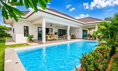 À vendre 3 chambres villa à Hua Hin, Prachuap Khiri Khan