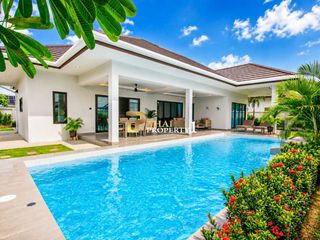 À vendre 3 chambres villa à Hua Hin, Prachuap Khiri Khan