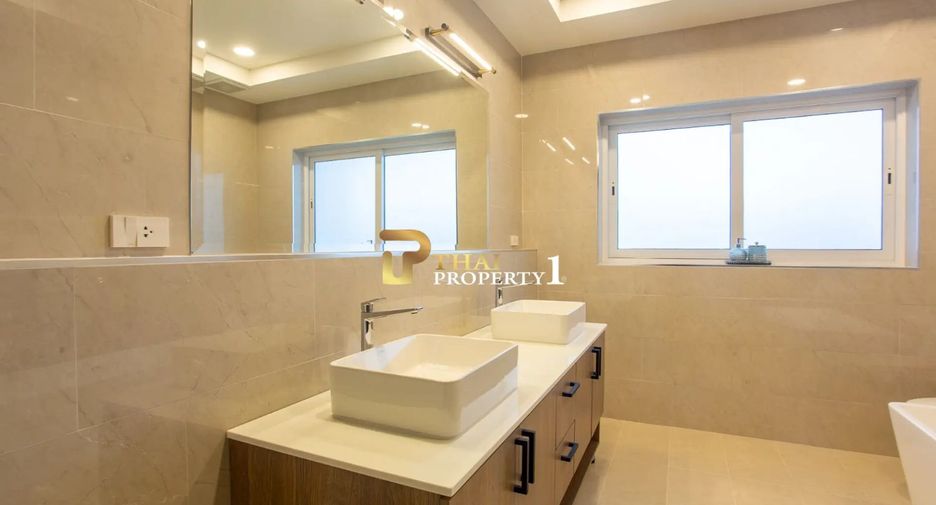 À vendre 3 chambres villa à Hua Hin, Prachuap Khiri Khan