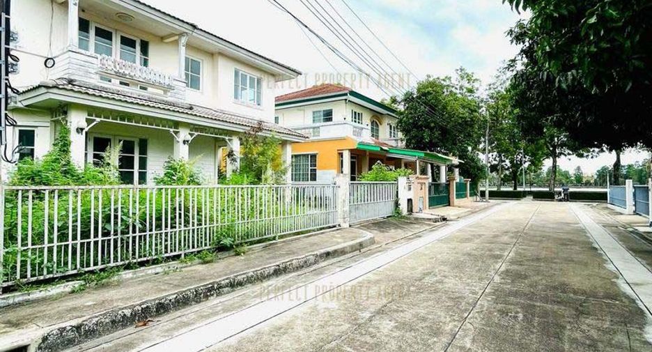 For sale 3 bedrooms house in Bang Bua Thong, Nonthaburi