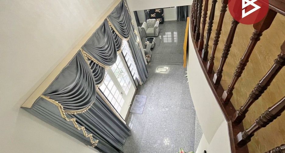 À vendre 4 chambres maison à Nakhon Chai Si, Nakhon Pathom