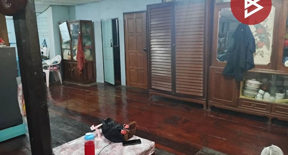 出售 2 卧室 独立屋 在 Sam Chuk, Suphan Buri