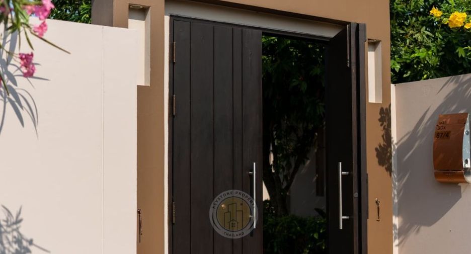For rent 2 bedrooms villa in Huay Yai, Pattaya