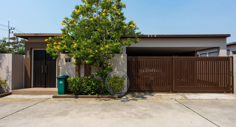 For rent 2 bedrooms villa in Huay Yai, Pattaya