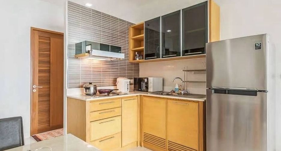 À louer 2 chambres condo 