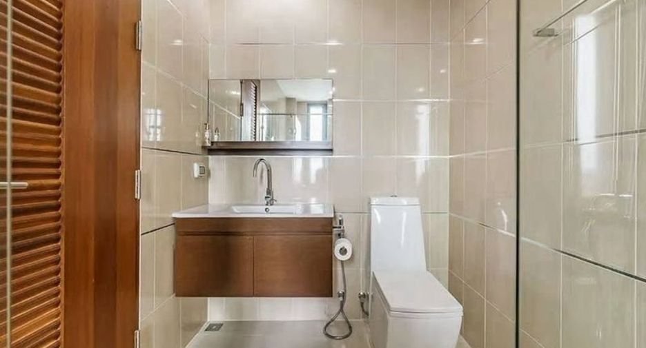 À louer 2 chambres condo 