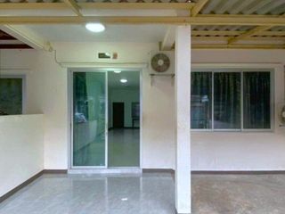 For sale 2 bedrooms townhouse in Nuea Khlong, Krabi
