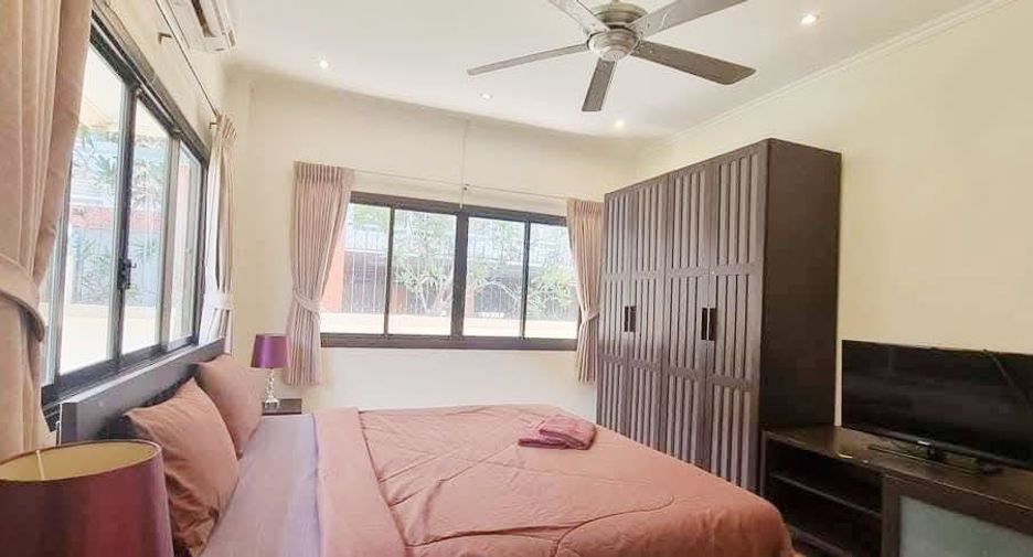 Villa en alquiler de 3 habitaciones en Jomtien, Pattaya