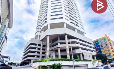 For sale 4 bedrooms condo in Bang Na, Bangkok
