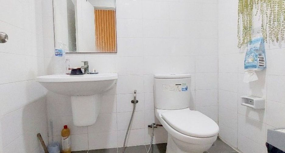 For sale 2 ベッドルーム retail Space in Mueang Samut Prakan, Samut Prakan
