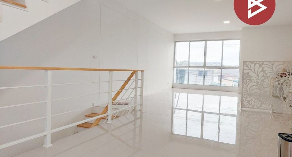 For sale 2 ベッドルーム retail Space in Mueang Samut Prakan, Samut Prakan