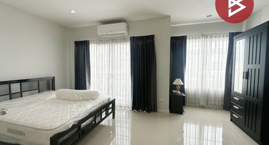 Продажа 4 спальни таунхаус в Khlong Luang, Патумтани