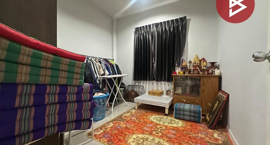 Продажа 4 спальни таунхаус в Khlong Luang, Патумтани